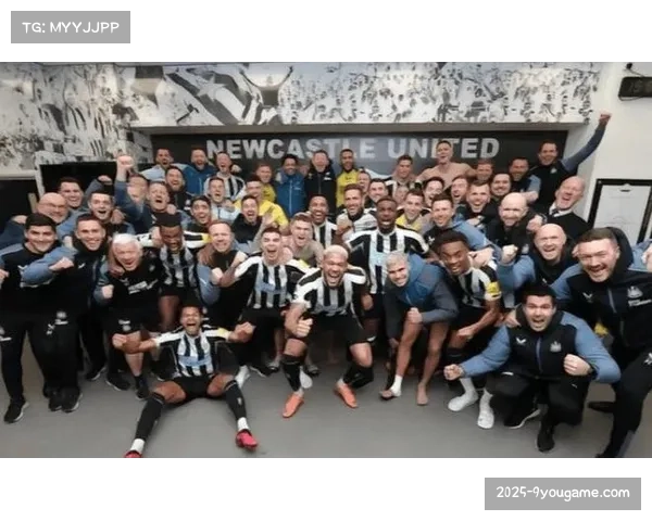 阿斯顿维拉蒂莱曼斯触球82次全场最高，定位球攻防表现全面